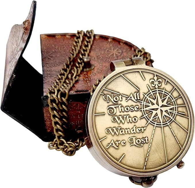 Brújula de latón MALLA INCORPORATION con estuche de cuero grabado, ideal como regalo motivacional miniatura 1