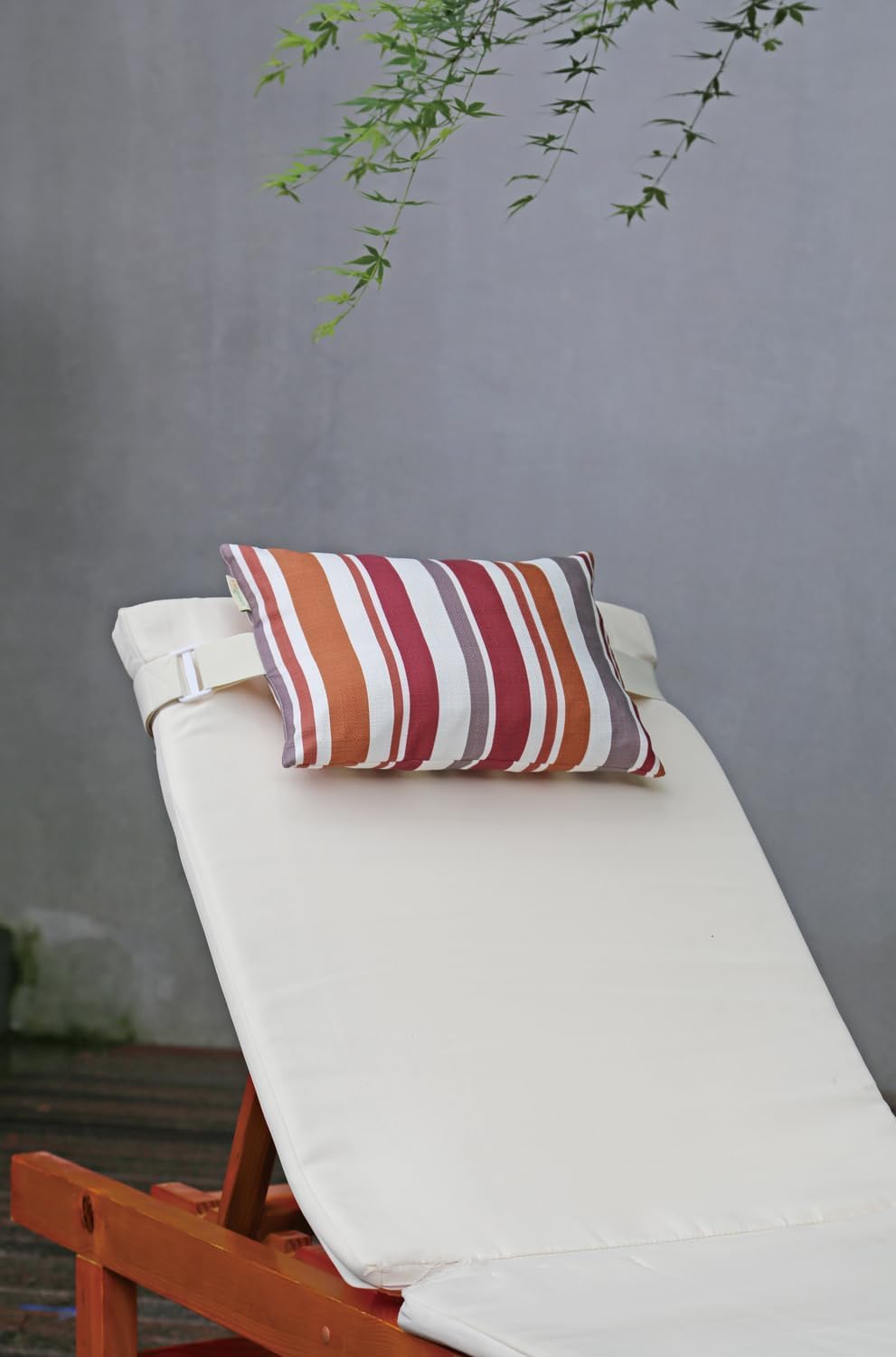Outdoor Beach Chair Head Resting Pillow, Pool Lounge Chair Pillows with Insert and Adjustable Elastic Stripe for Chaise Recliner Neck Attachment, 2 Pack Size 11”*16” Wine Red