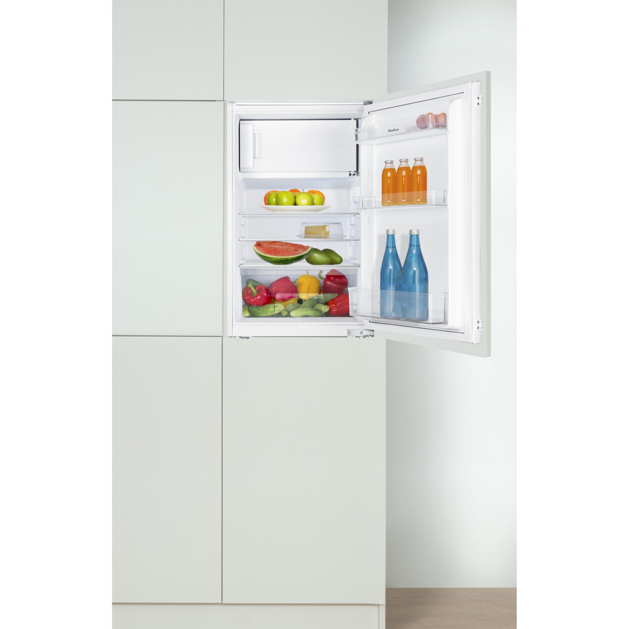 Amica Einbau Kühlschrank mit Gefrierfach für 88 cm Nische Schlepptür-Technik elektronische Steuerung Inverter Kompressor Tür-Offen-Alarm
