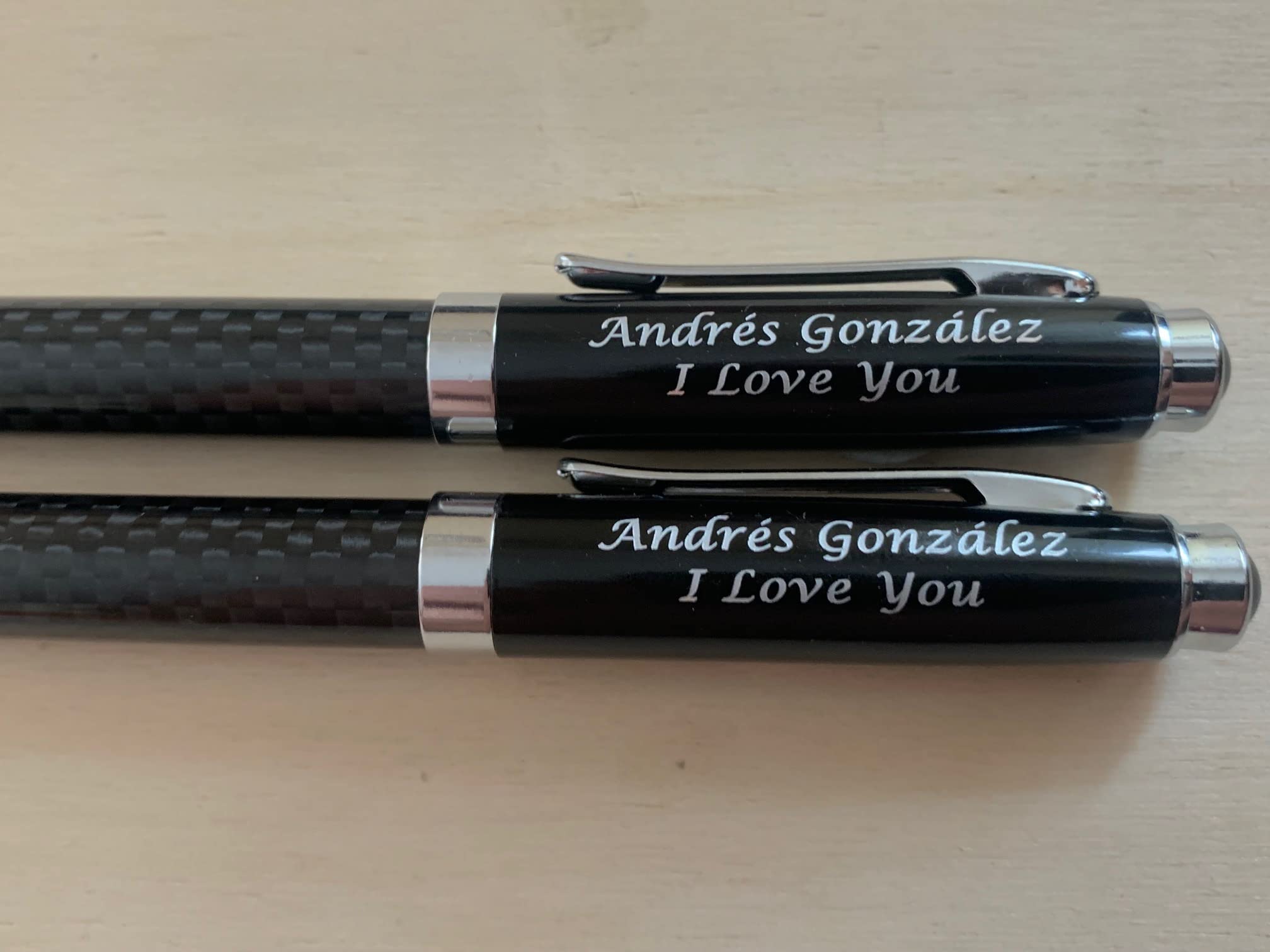 regalo grabado Personalisierter Kugelschreiber und Tintenroller | Kohlefaser | elegante Gravur | Schreibset | Jahrestag, Geburtstag, Weihnachten