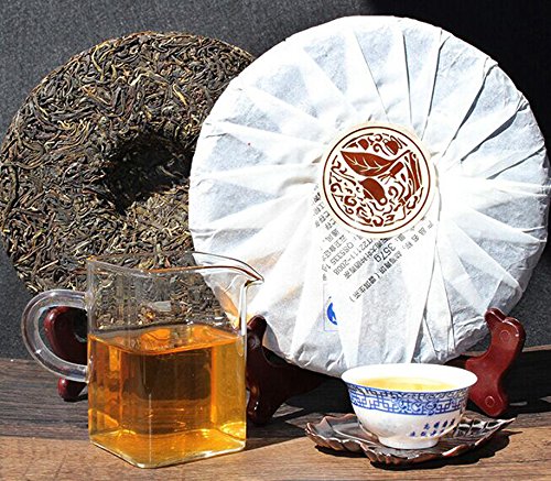 Image of Yunnan Menghai Qing Bing Old Pure Wild Organic Puerh Raw Tea Pu'er Tea Large Leaves Shai Qing Mao Cake Tea 357g (12.59 Oz)