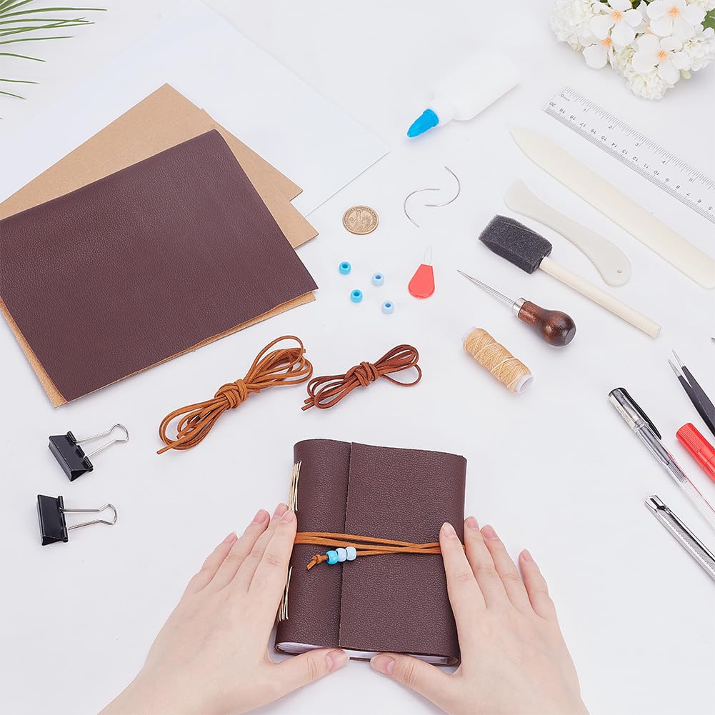 WEBEEDY Kit de Fabrication de Livre en Cuir DIY avec Reliure Longue à Points de Croix Journal en Cuir Véritable Fait Main Non Fini Carnet de Notes pour Hommes et Femmes 10x15cm