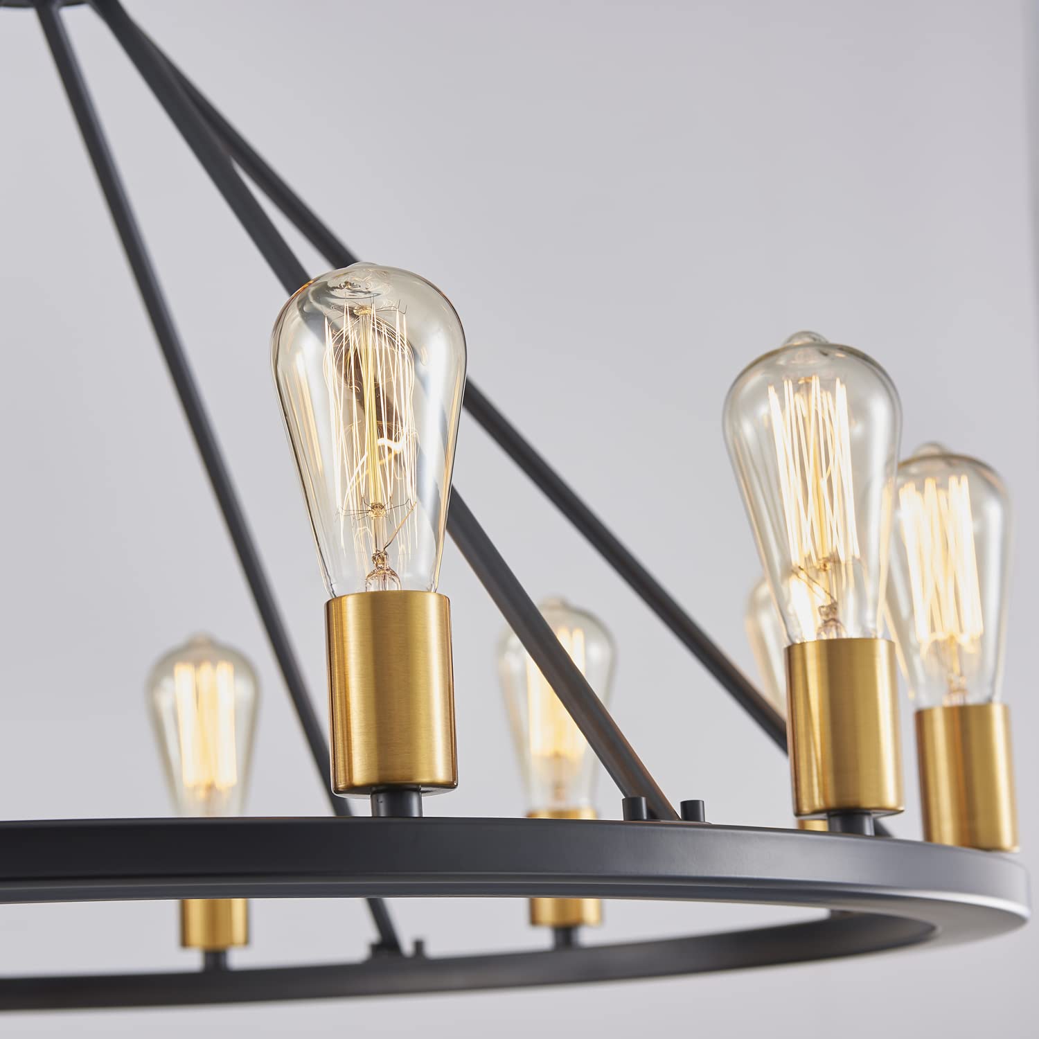 Saint Mossi Antique Painted Metal Chandelier Lighting with 12 Lights,Rustic Vintage Farmhouse Pendant Lighting Wagon Wheel Chandelier,Black & Brass, H20 x D32