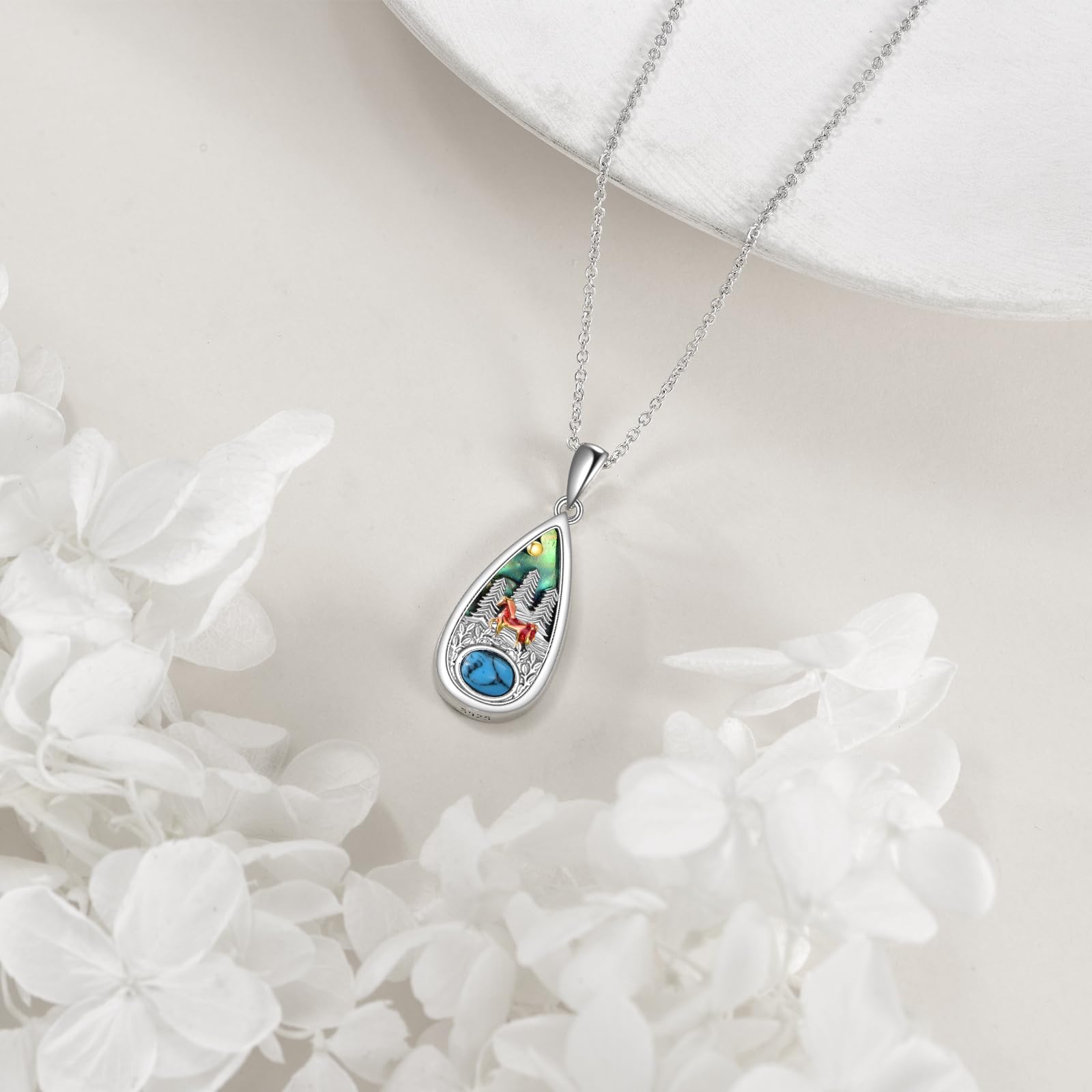 POPLYKE Türkis Pferd Kette Halskette 925 Sterling Silber Lebensbaum Halskette Türkis Halskette Teardrop Halskette Anhänger Türkis Pferd Schmuck Geschenke für Frauen