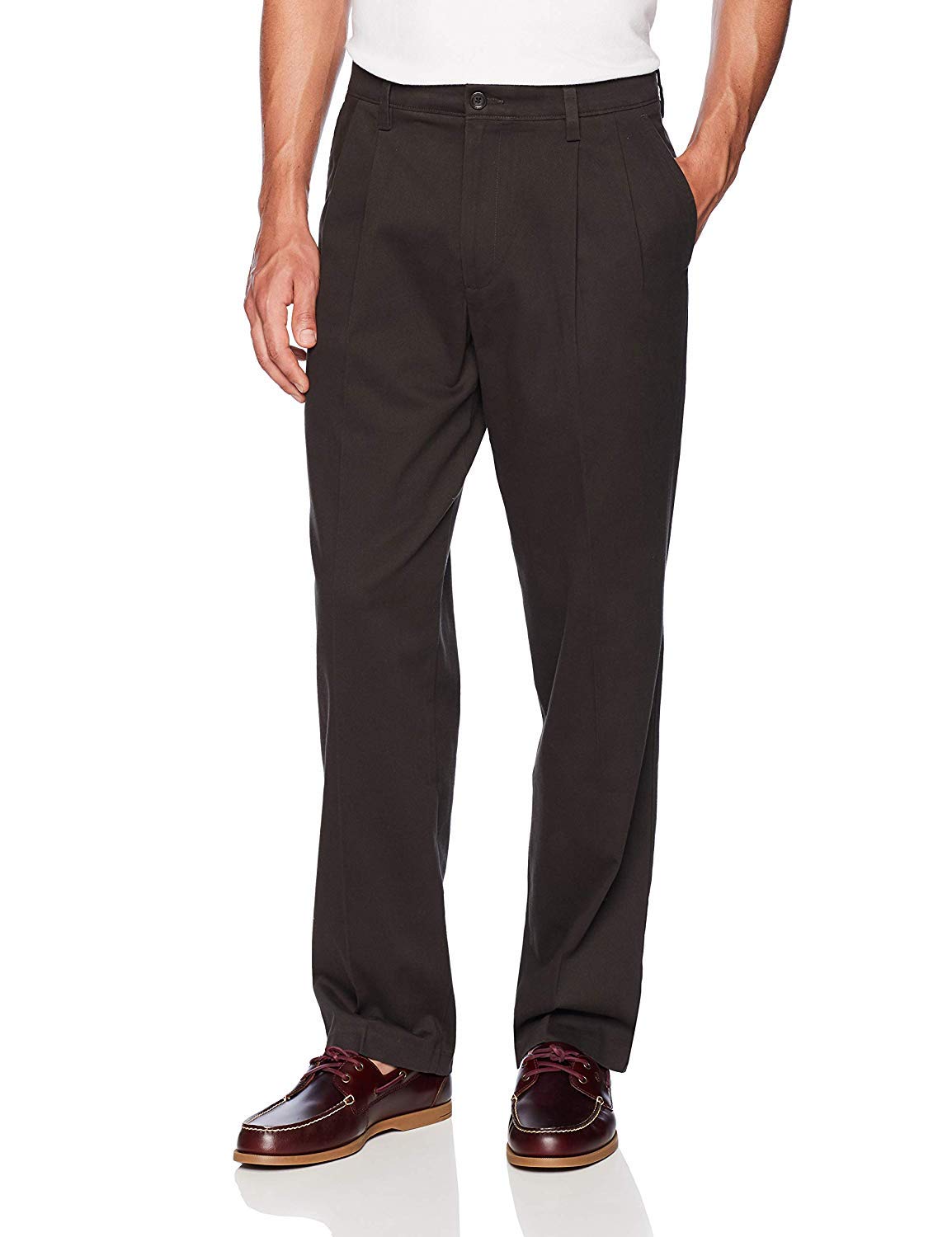 

                                                    Dockers Men's Classic Fit Easy Khaki Pants-Pleated