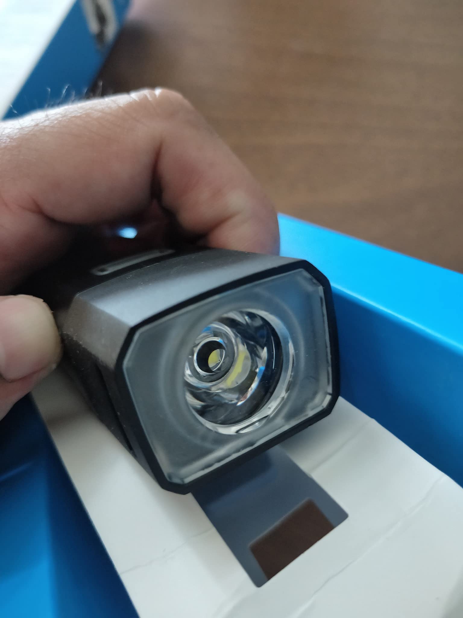 Giant Recon HL 500 przednie światło USB