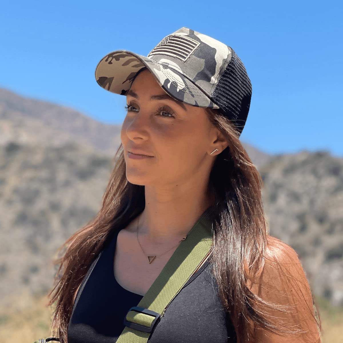 Cappello da camionista tattico in stile militare con bandiera americana, con cinturino regolabile, traspirante e unisex