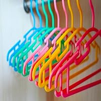 Vista 5 de Perchas para niños, perchas de plástico para niños, perchas para guardería de niños (amarillo, 60)