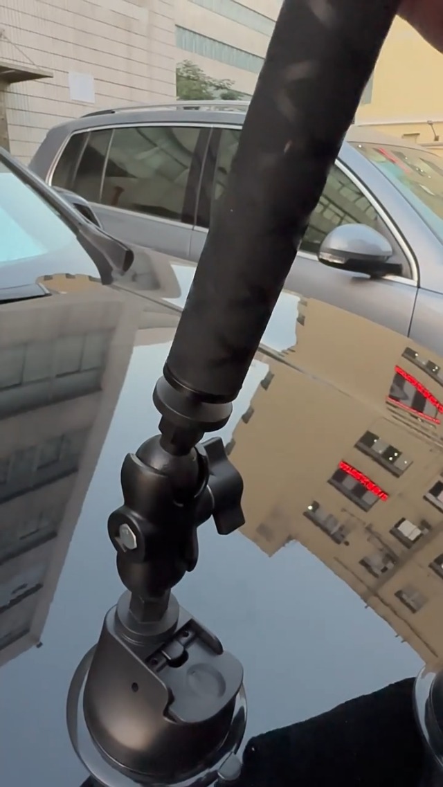 Kit Supporto Ventosa Triplo Per Auto - Bastone Selfie 112cm Per Riprese Guida Con GoPro/Insta360