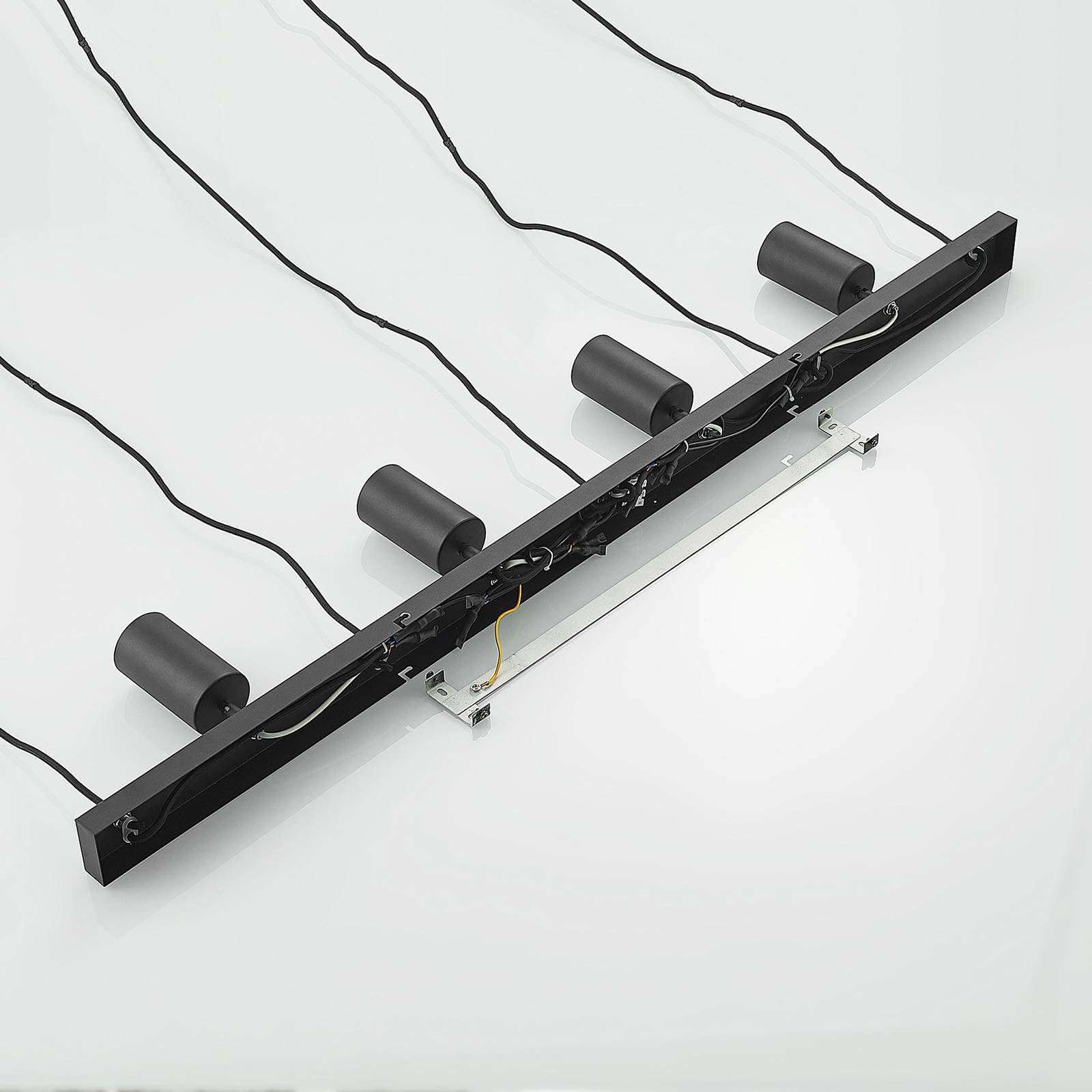 Lindby Lampada a Sospensione 9 Luci Nera 116 cm, Lampadario con Faretti Orientabili e Pendenti Cilindrici GU10 Moderne Lampade Sospese per Cucina Sala da Pranzo Soggiorno