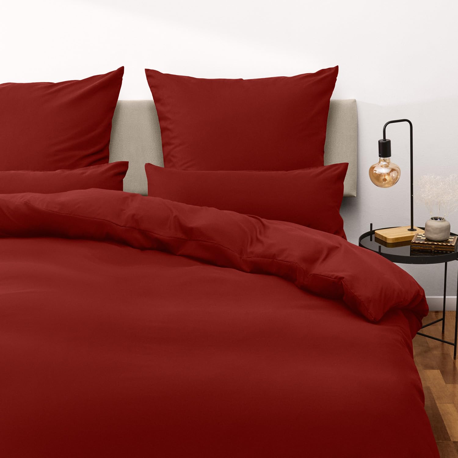 Blumtal Copripiumino Matrimoniale 240x220 e Federe 50x80 - Set di Lenzuola in microfibra extra morbida certificata Oeko-Tex, Set Copripiumino Matrimoniale con 2 Federe - 3 pezzi - Rosso Aurora