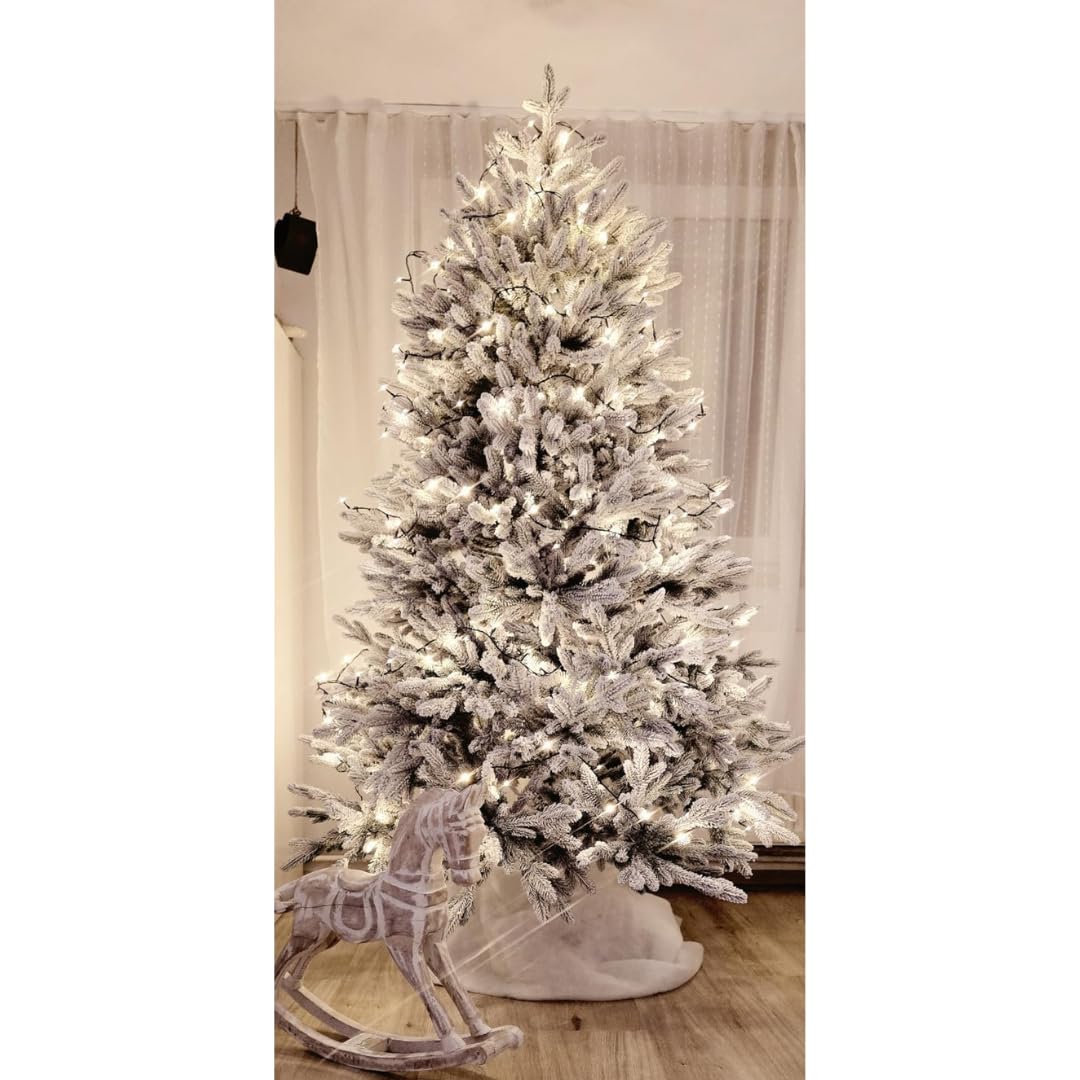 EVGN Sapin de Noël Artificiel de qualité supérieure - 210 cm - Floqué de Neige et réaliste - Densité : 100% polyéthylène - Branches en polyéthylène avec Support en métal Solide - Sapin réaliste sans