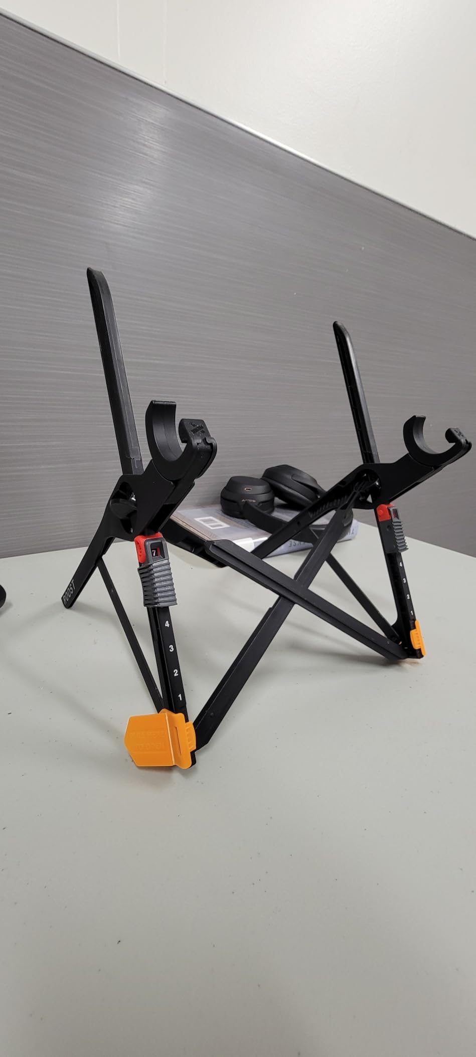 Roost Stand ルースト ラップトップ スタンド Roost Stand ルースト ラップトップ スタンド Amazon.com: Roost