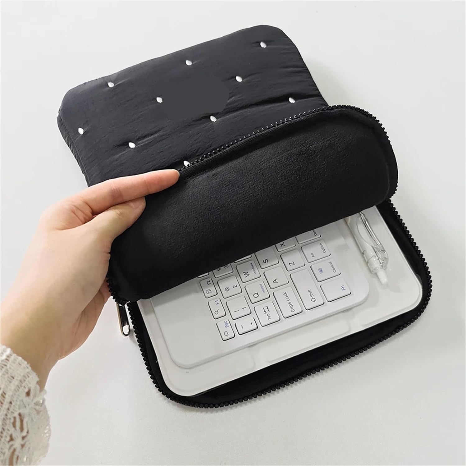 Laptop Sleeve for 9-16 Inch Devices | Universal Protective Case for Tablets and More - Two Colors for Choosing(Black,13-14inch)