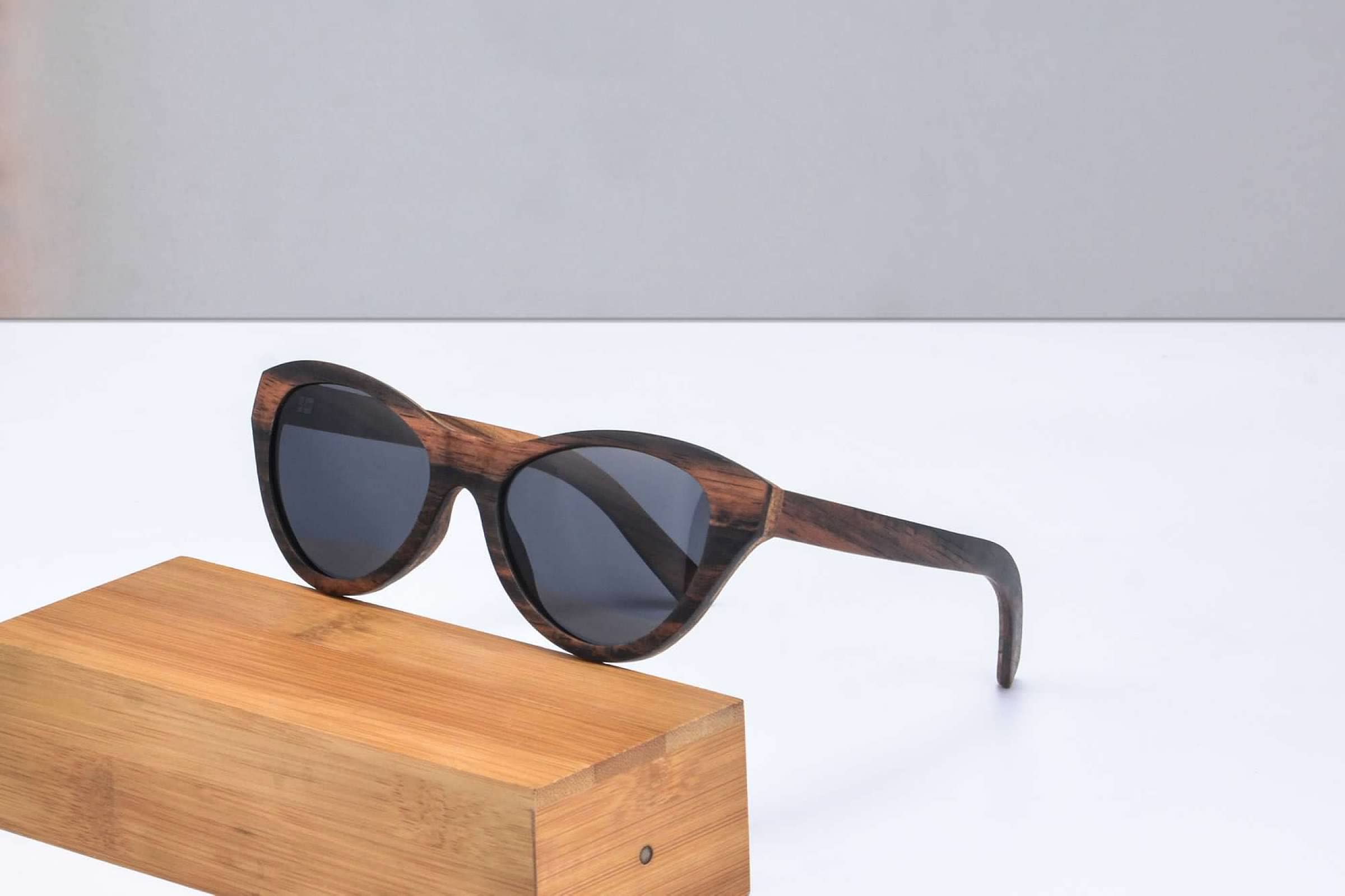 SHINU Gafas de Sol Polarizadas Hombres Gafas de Pesca Madera UV400 Gafas de Conducción Gafas Madera de Bambú-TU1860101015