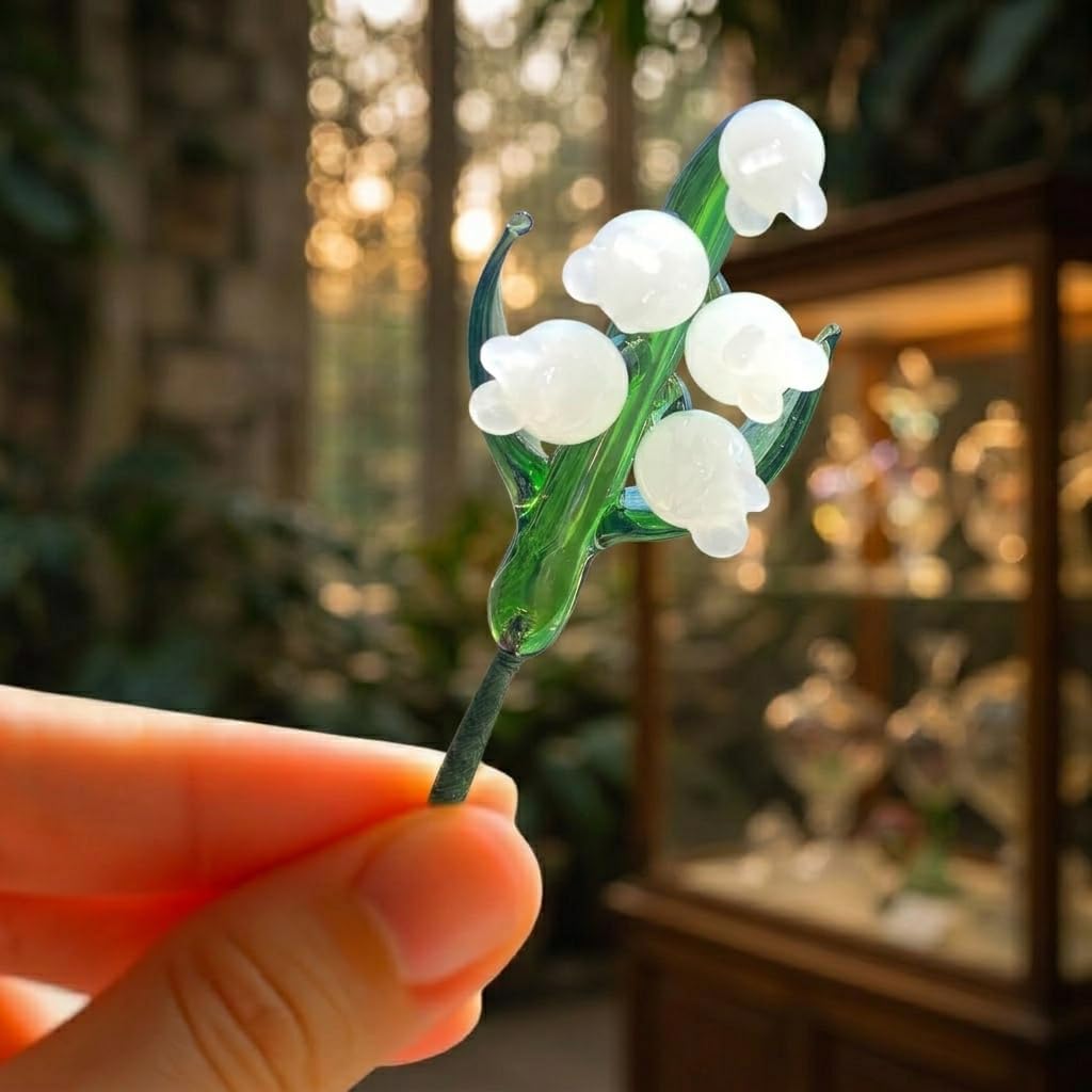 Glass Birth Month Flower,Glass Flowers with Stems,Handmade Blown Glass Flower Birthday Gift for Mother Father Friends(April (Daisy)).