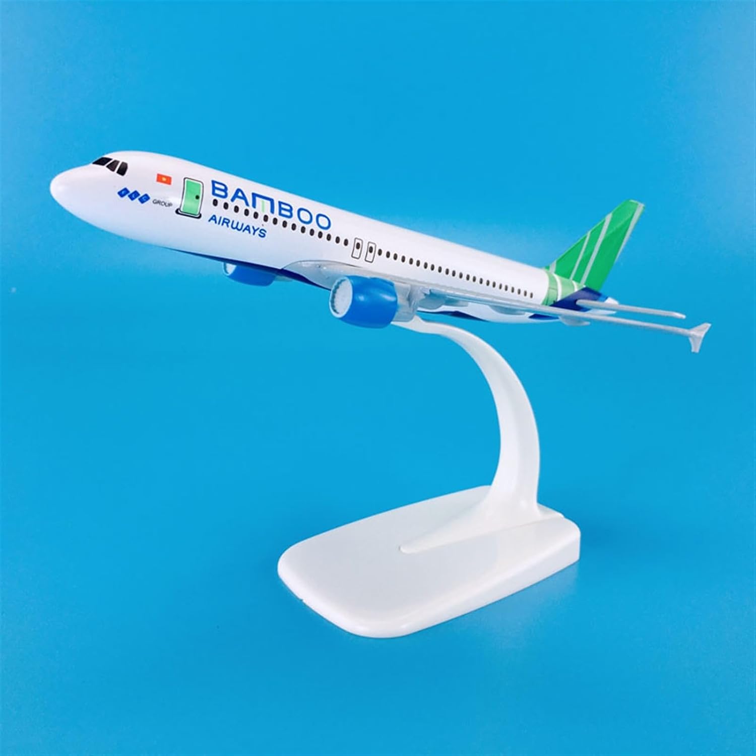 Miniature Scale 1 235 16cm Airplane Model Aircrafts Airbus A320-200 for Vietnam Bamboo Airways ABS Metal Plane Flying Toy Game Kits