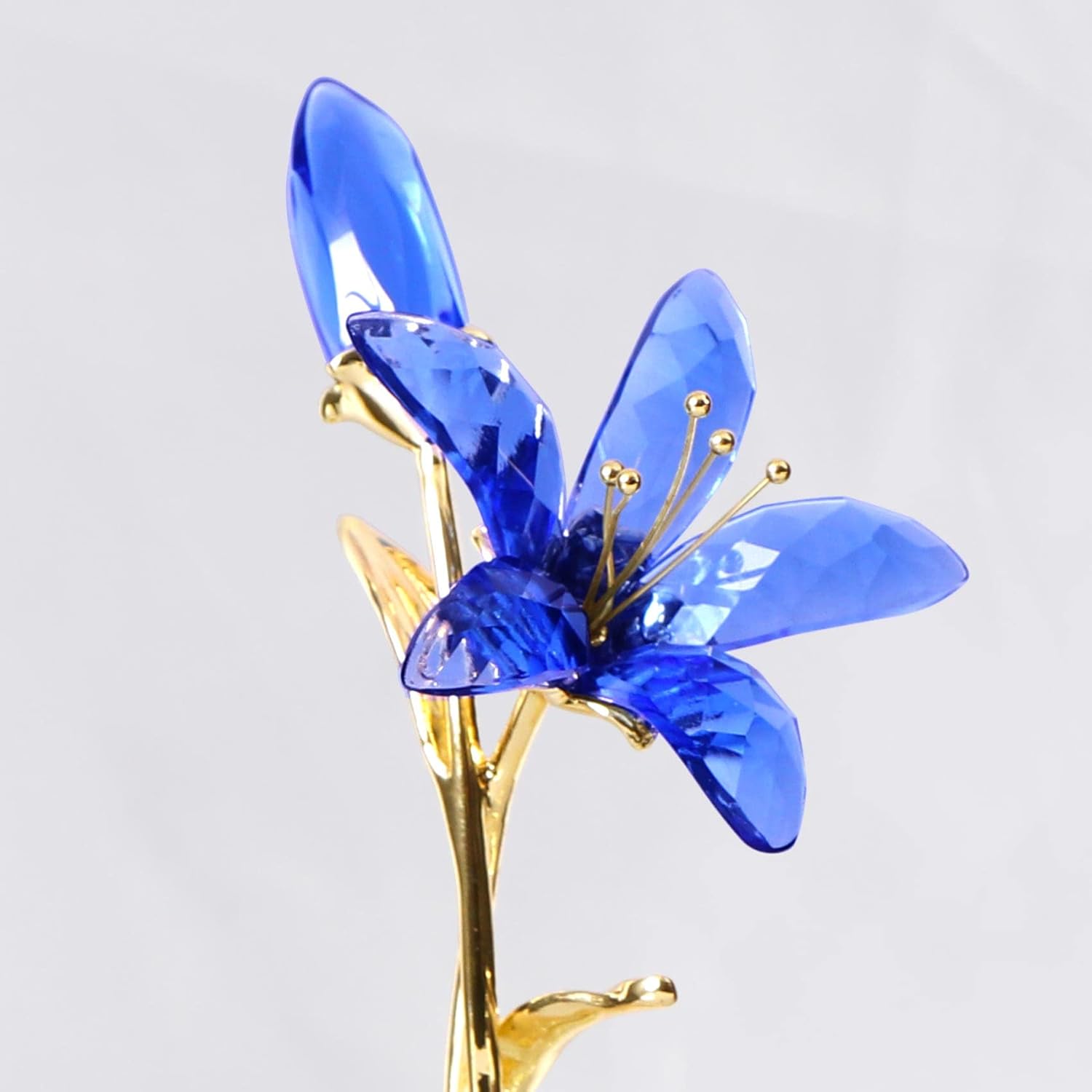 YWHL Crystal Lily Flower Figurine with Vase, Handmade Blue Lily Flower Gifts for Woman, Wedding Gifts for Couple, Home Party Decorations (Blue Lily)
