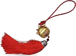 Pingente Para Retrovisor de Carro, Gato da Sorte Japonês, Pingente de Carro Maneki Neko. Gato da Sorte Japonês é Um Símbolo de Boas-vindas, Boa Sorte e Riqueza na Cultura Japonesa.