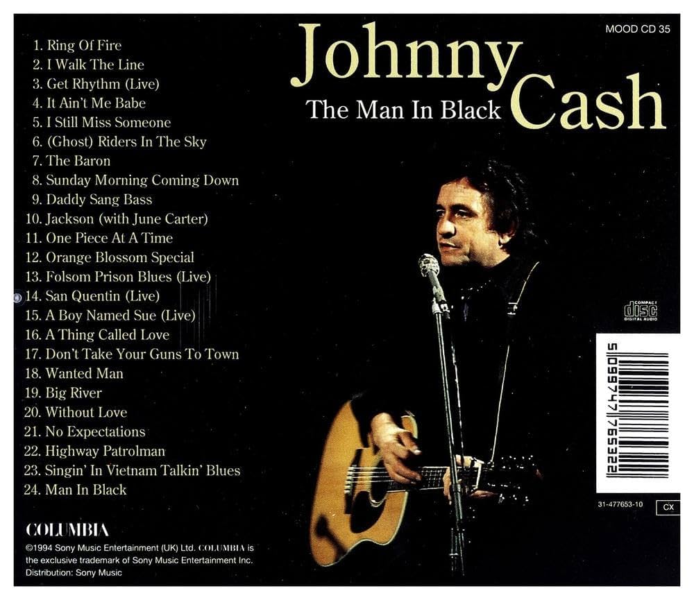 Amazon.com: The Man In Black: The Definitive Collection: CDs