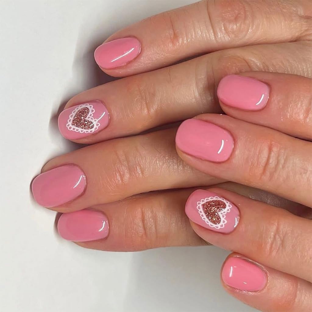24 Pcs Valentines Day False Nails Glossy Stick on Nails Short Square Glittering Heart Artificial Nails