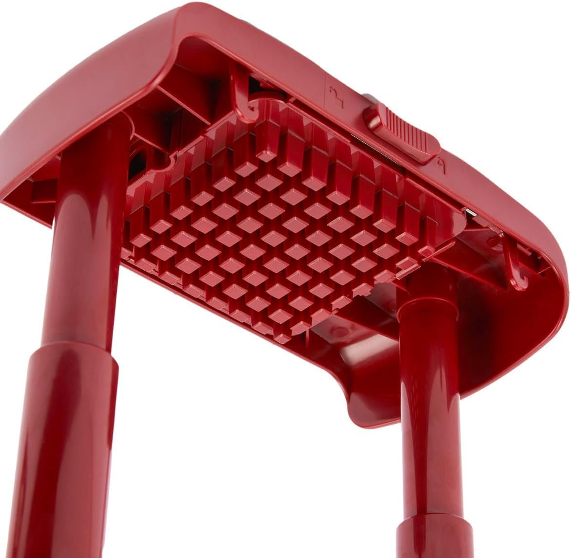 Underside of chopping lid showing grid