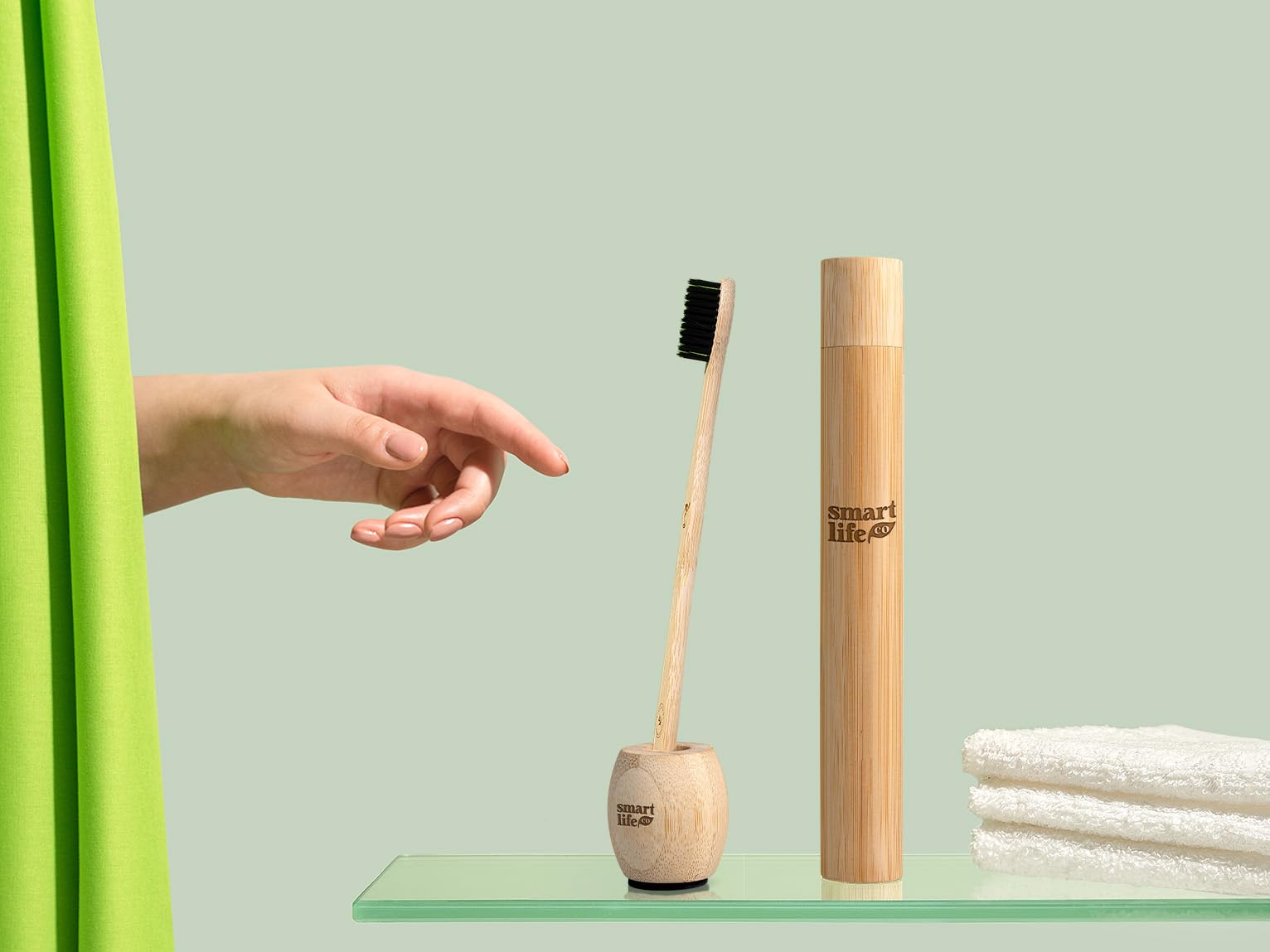 Spazzolini da denti in carbone di bambù (confezione da 4) con custodia da viaggio e supporto, setole extra morbide per adulti e bambini, kit da viaggio biologico senza sprechi, copertura in legno
