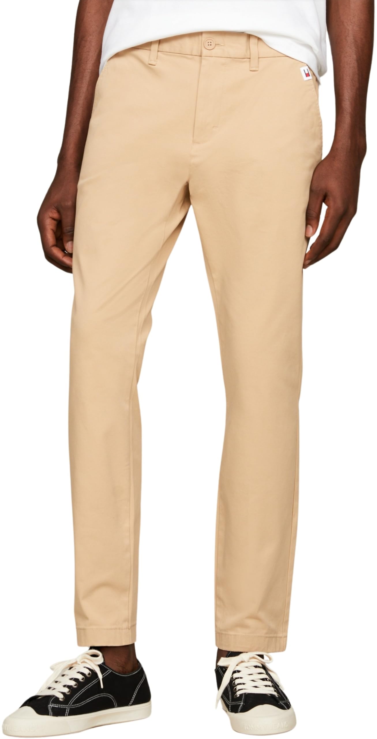 Mode von Calvin Klein & Tommy Hilfiger
