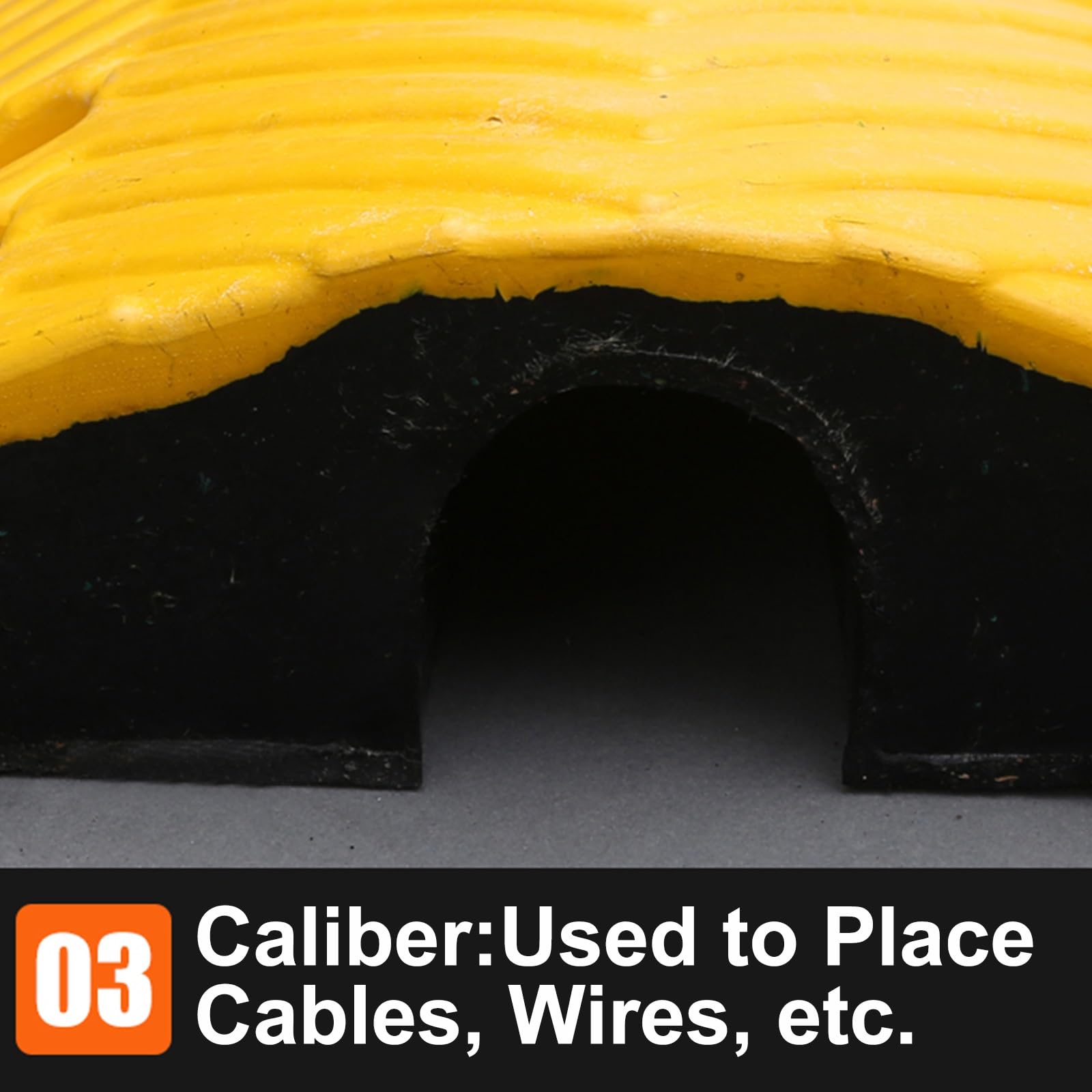 Pasacables de Suelo para Proteger Las Cables Protector, Protector de Cables para Suelo Exterior, 1 Canal, Resistente, Oculta Cables, Mangueras y Tuberías de Forma Segura, 100 X 35 X 9,5 Cm