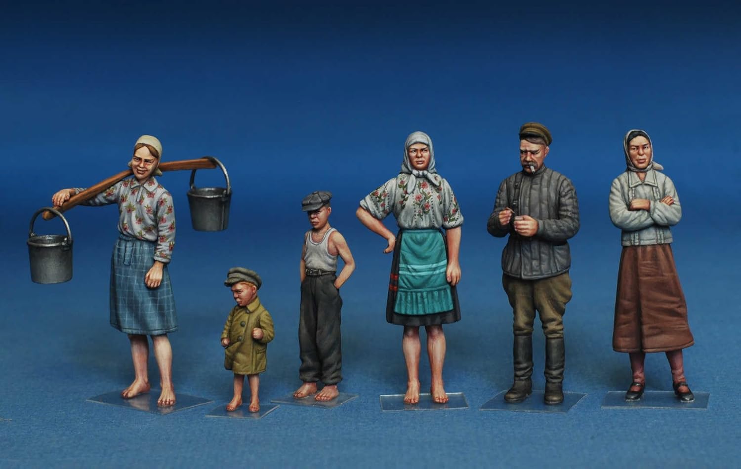 MiniArt 1:35 - Soviet Villagers, Small