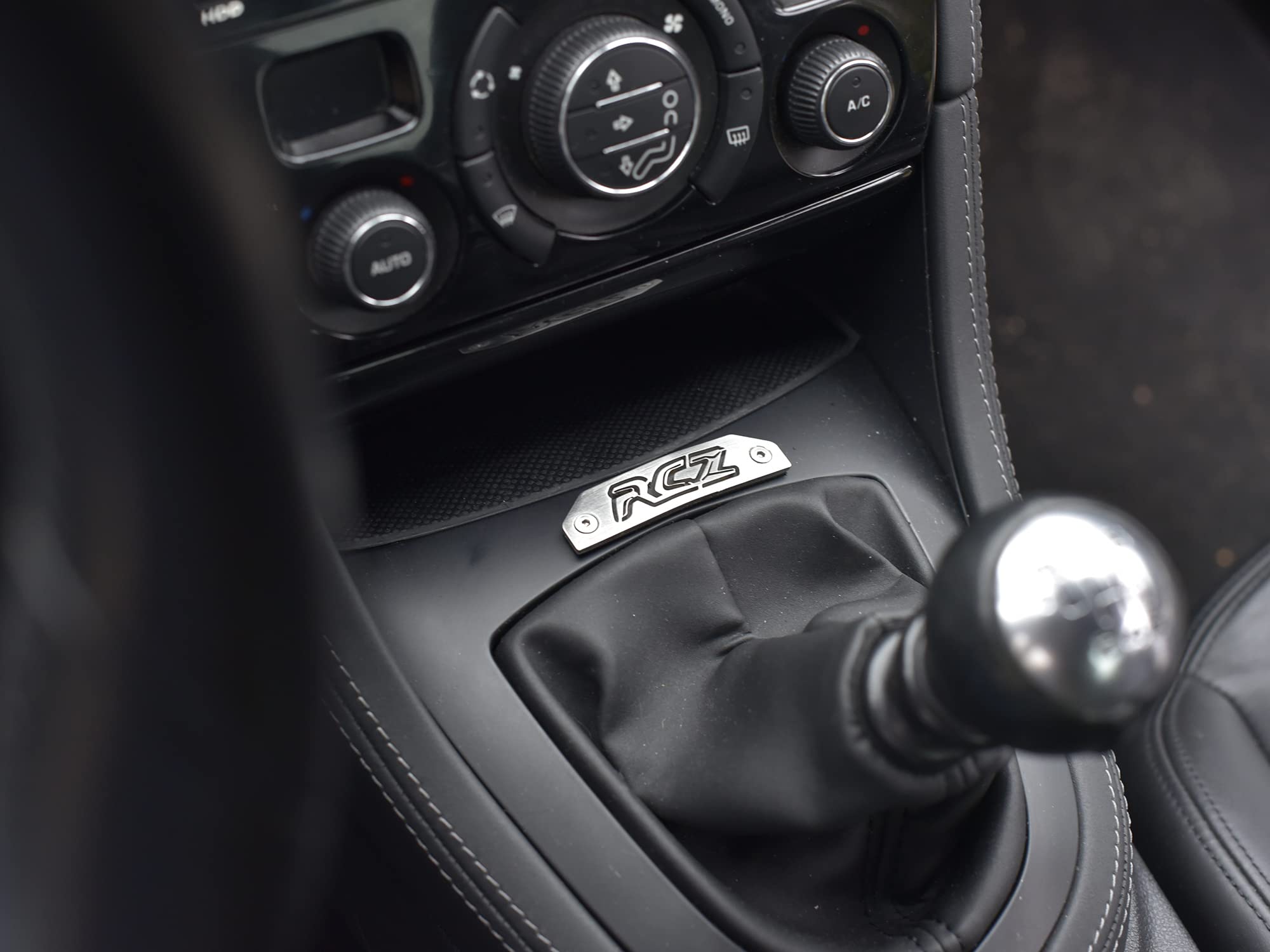 Couverture Intérieur en Acier pour Peugeot.RCZ | 1 Pièce Bouton Décoratif Inox Brossé Tuning RCZ Accessoires Couverture Intérieur en Acier pour Peugeot.RCZ | 1 Pièce Bouton Décoratif Inox Brossé Tuning RCZ Accessoires