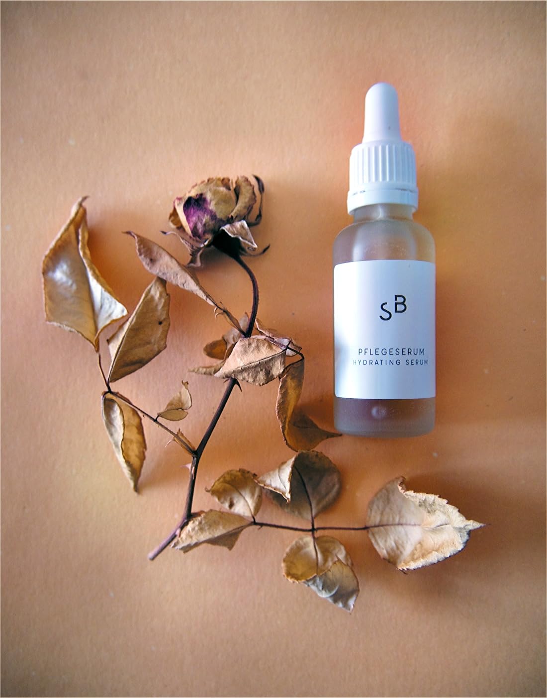Studio Botanic, siero per la cura del viso rigenerante con estratto di amamelide, flacone da 30 ml, 100% naturale, cosmetico naturale vegano certificato