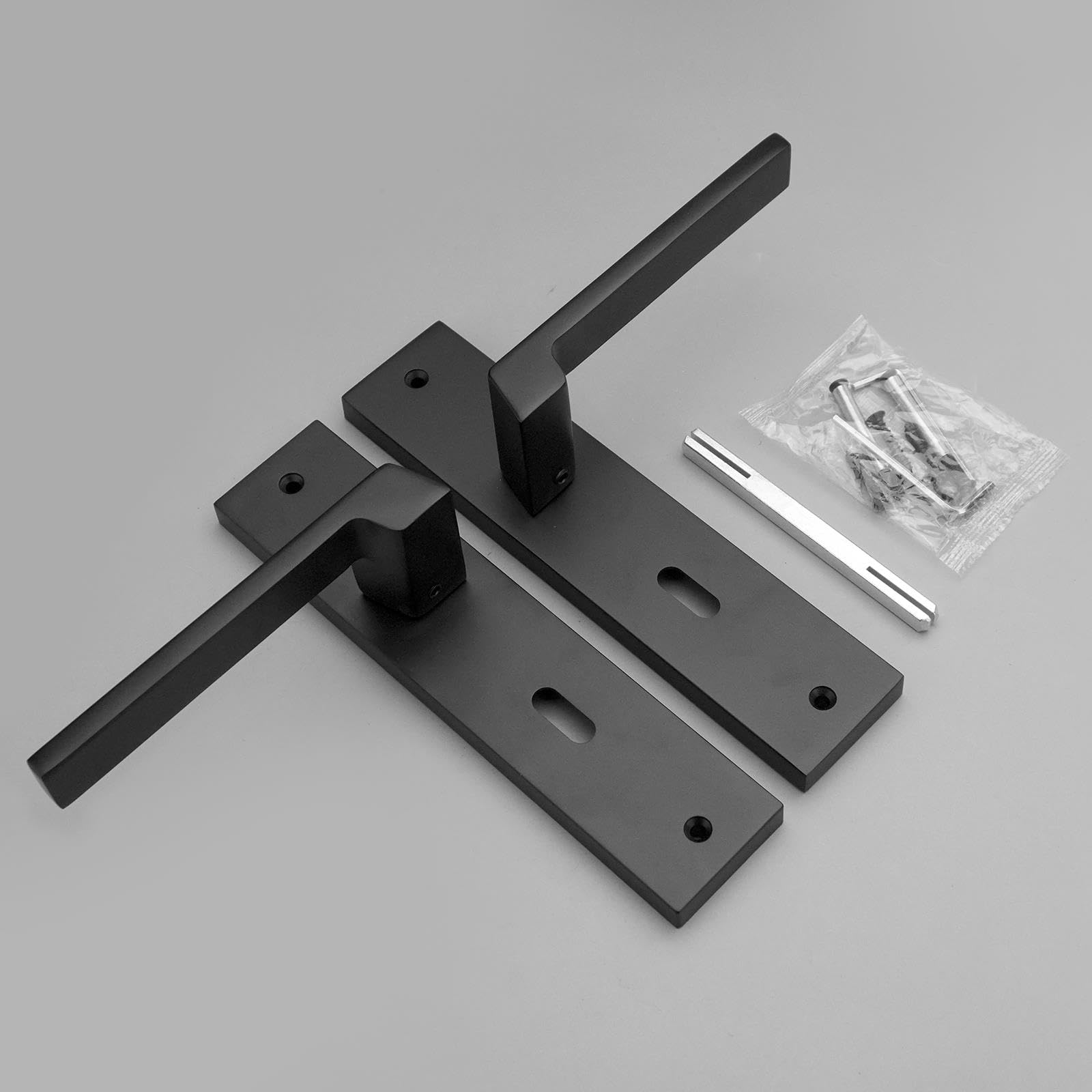 Decoranddecor Spectra Matt Black Internal Door Handle Set including Keyhole Backplate & Lever Mechanism - Image 2