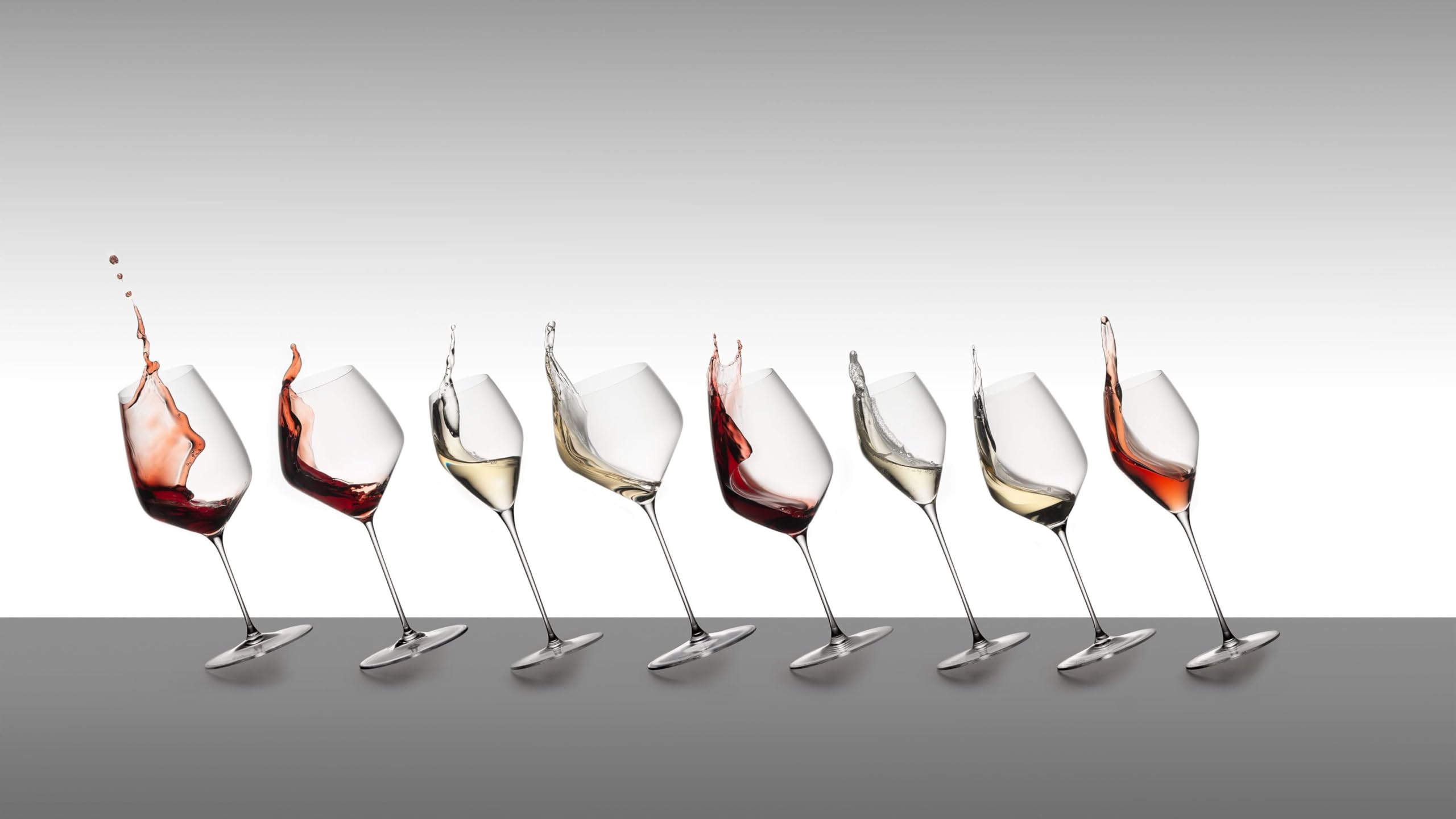 RIEDEL Weißweinglas-Set, Vorteilsset, 8-teilig, für Weißweine wie Chardonnay und Viognier, 350 ml, Kristallglas, Vinum, 7416/05