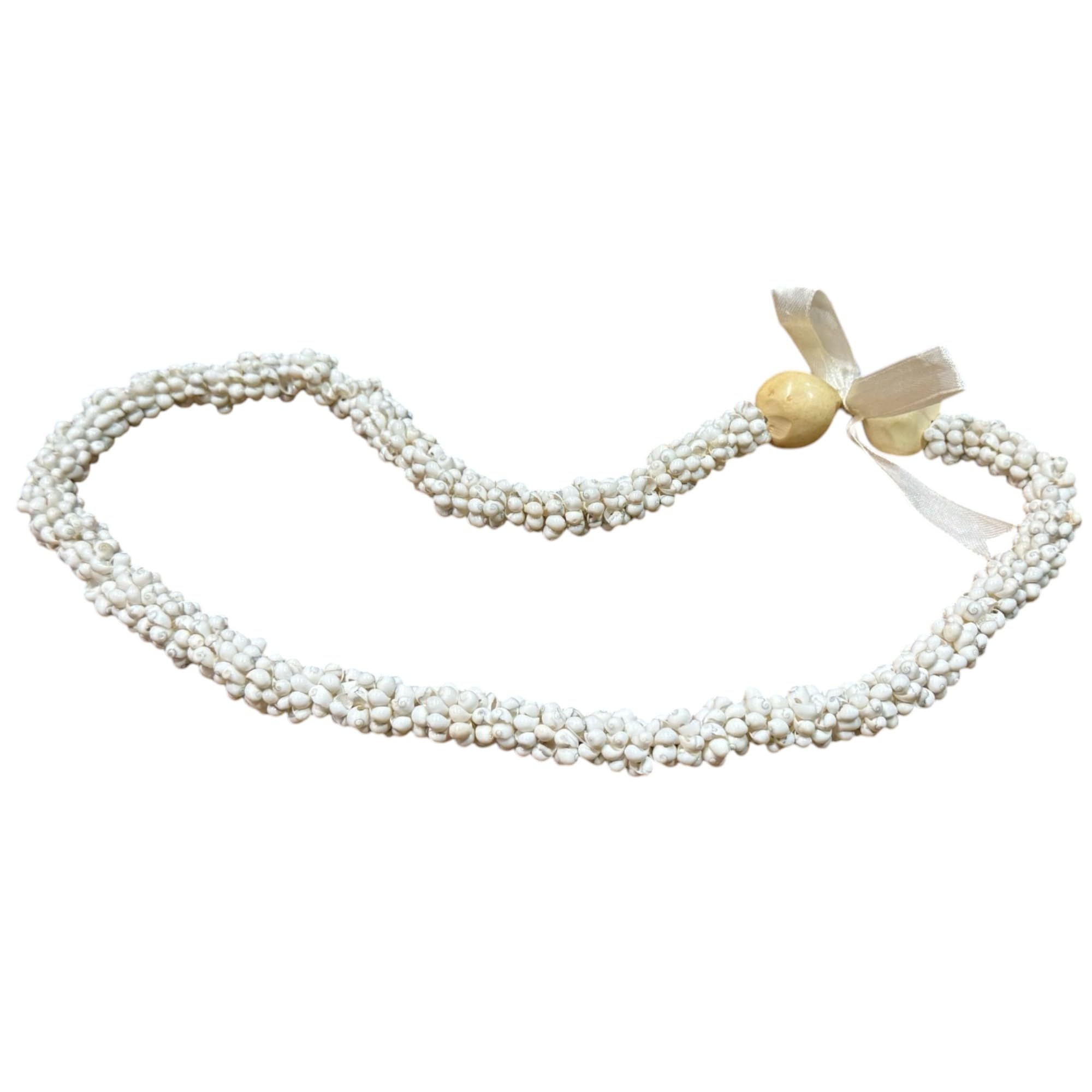Hawaiian Lei Necklace of White Mongo Shells
