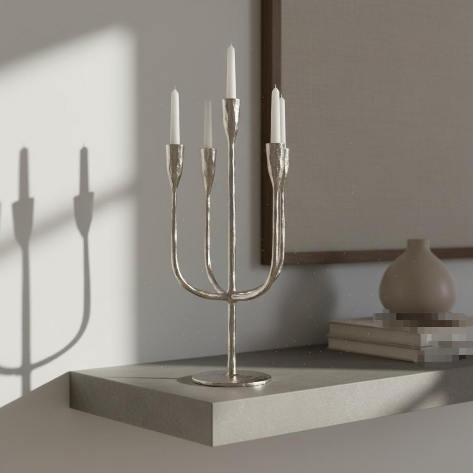 Candelabro Portacandele Candeliere Centrotavola Supporto Superficie Argento in Alluminio Struttura Slanciata a 5 per Candele Lunghe Adatto a Tavolo da Pranzo Salotto Mensola Ricevimenti