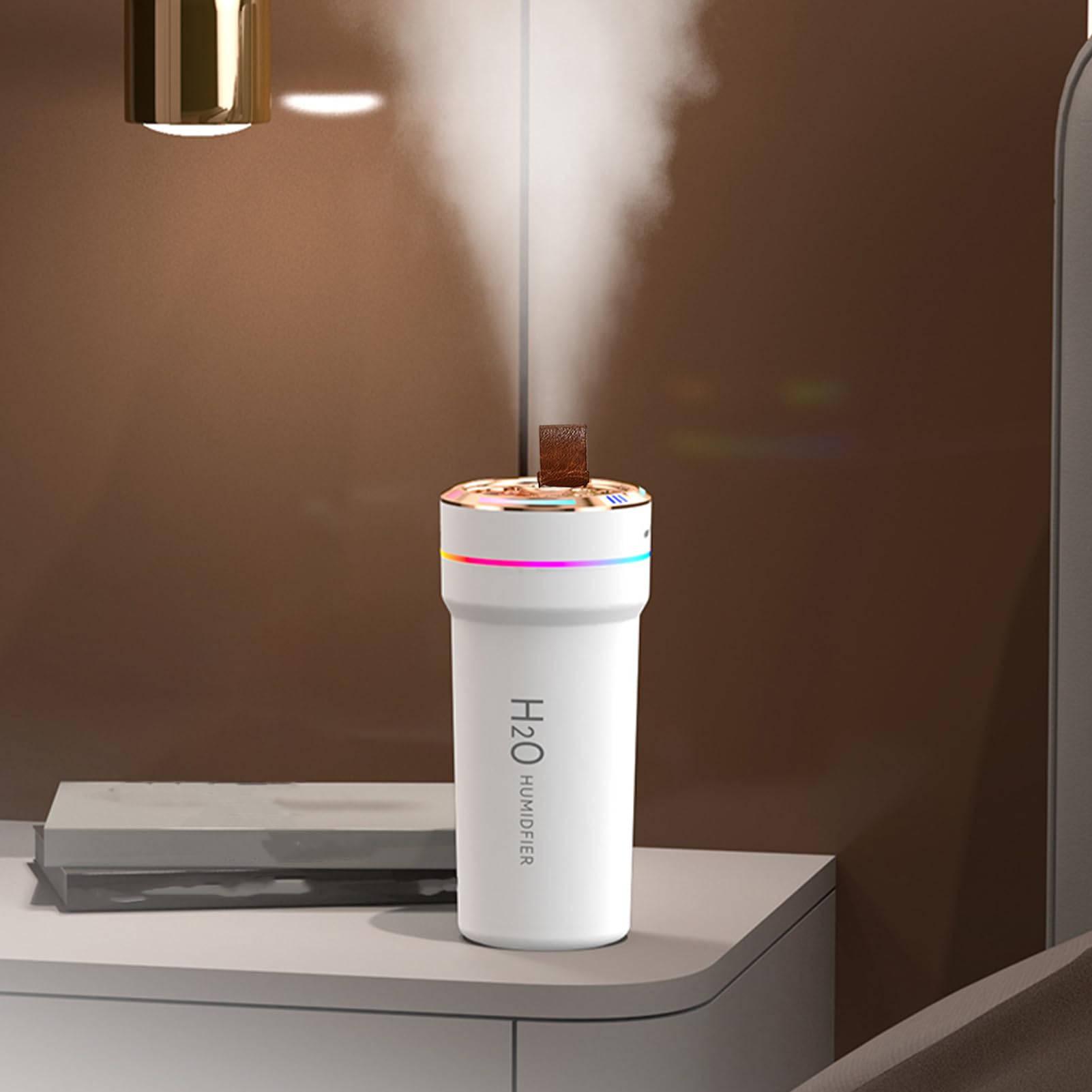 Diffuseur de parfum pour voiture rechargeable par USB réglable