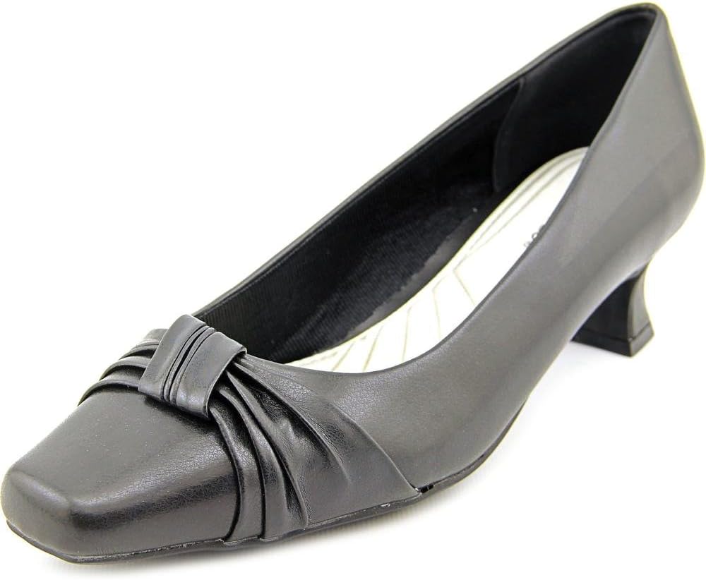 Easy Street Women's Waive Dress Pump
