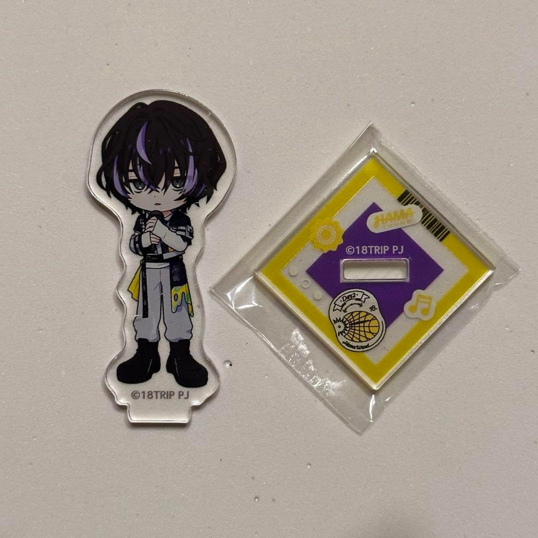 エイトリ 衣川季肋 まねきねこ アクスタ 18TRIP 衣川 季肋 缶バッジ エイトリ 衣川季肋 まねきねこ アクスタ 18TRIP 衣川 季肋 缶バッジ