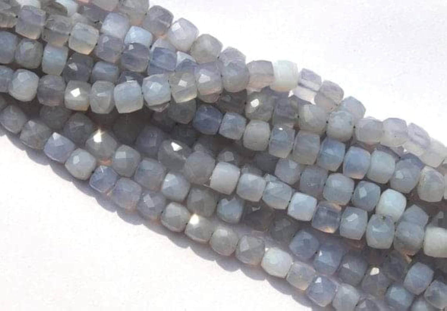 Perles agate dentelle bleue naturelles de 7-8 mm pour remplacer les fausses pierres en plastique