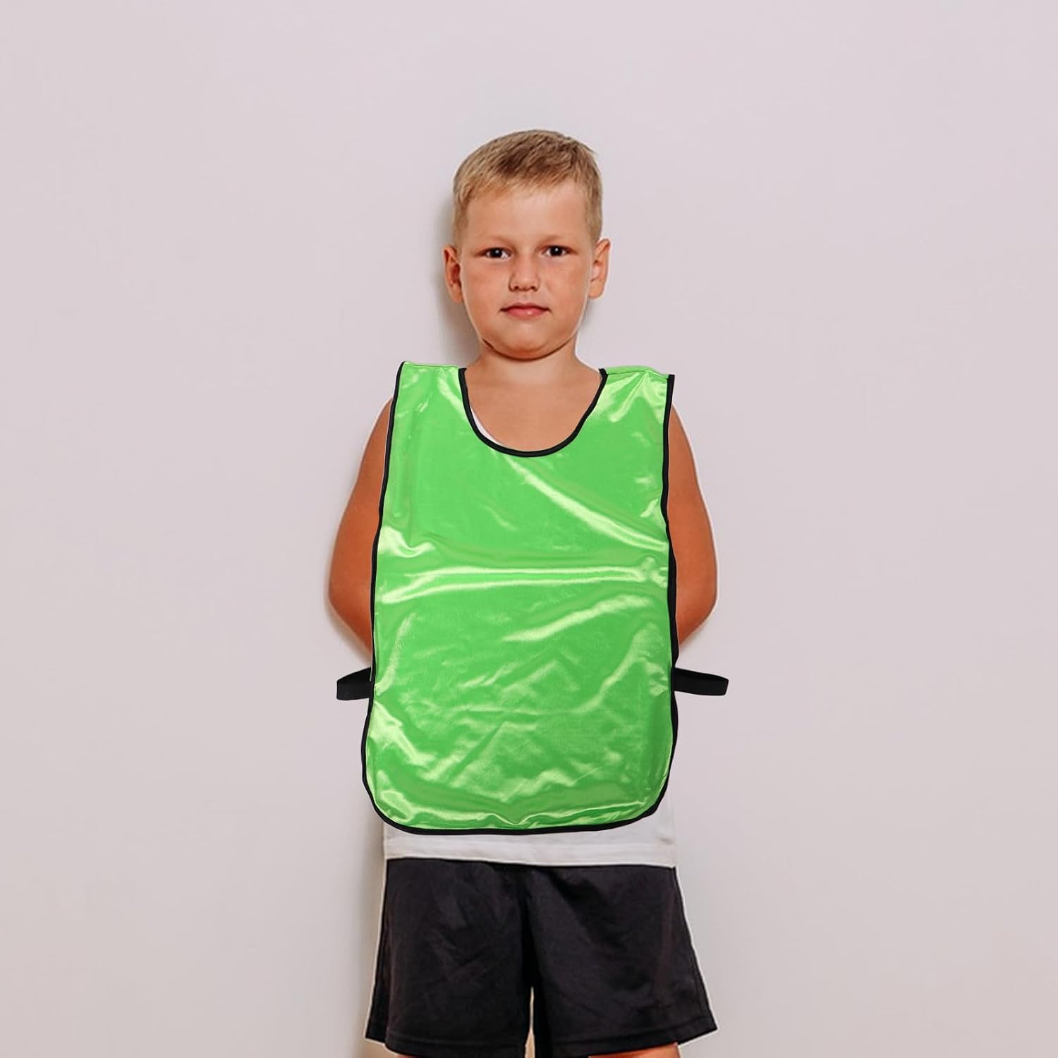 6pcs Soccer Training Vests Pinnies Mesh Jerseys for Adults and Youth, Xl Orange and Grass Green, Lightweight Team Practice Gear for Football and Basketball Scrimmage