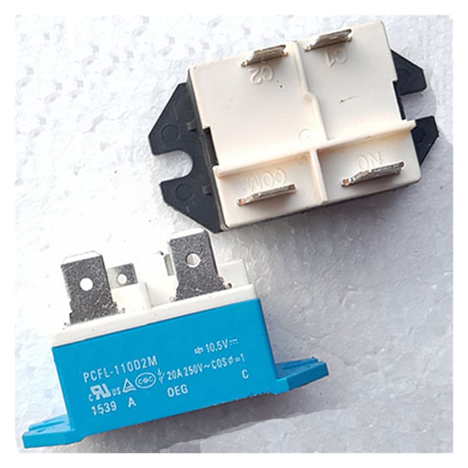 Amazon.co.jp: リレー 1 PCS PCFL-110D2M 4ピンリレー : 産業