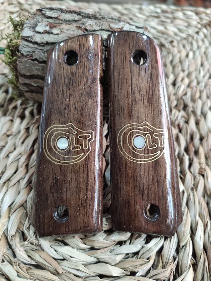 Poignée pistolet Colt 1911 en bois pour stands de tir et vitrines