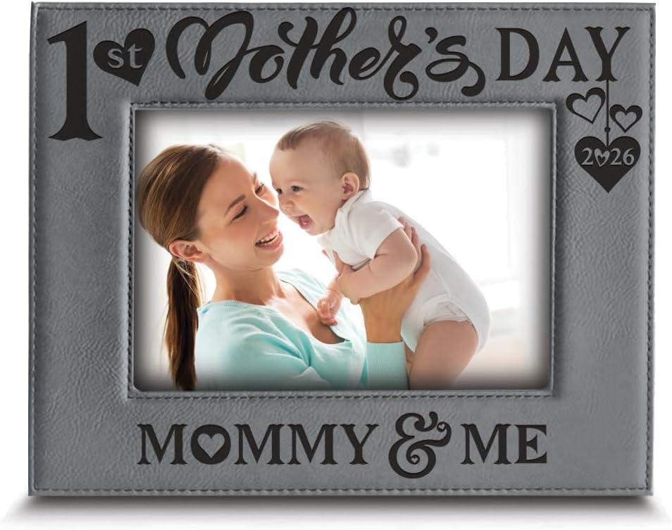 BELLA BUSTA-First Mothers Day-Mommy and Me-keepsake for First Time Mom, Mama to be-Parent of a newborn-Engraved Leather Picture Frame (4 x 6 Horizontal)