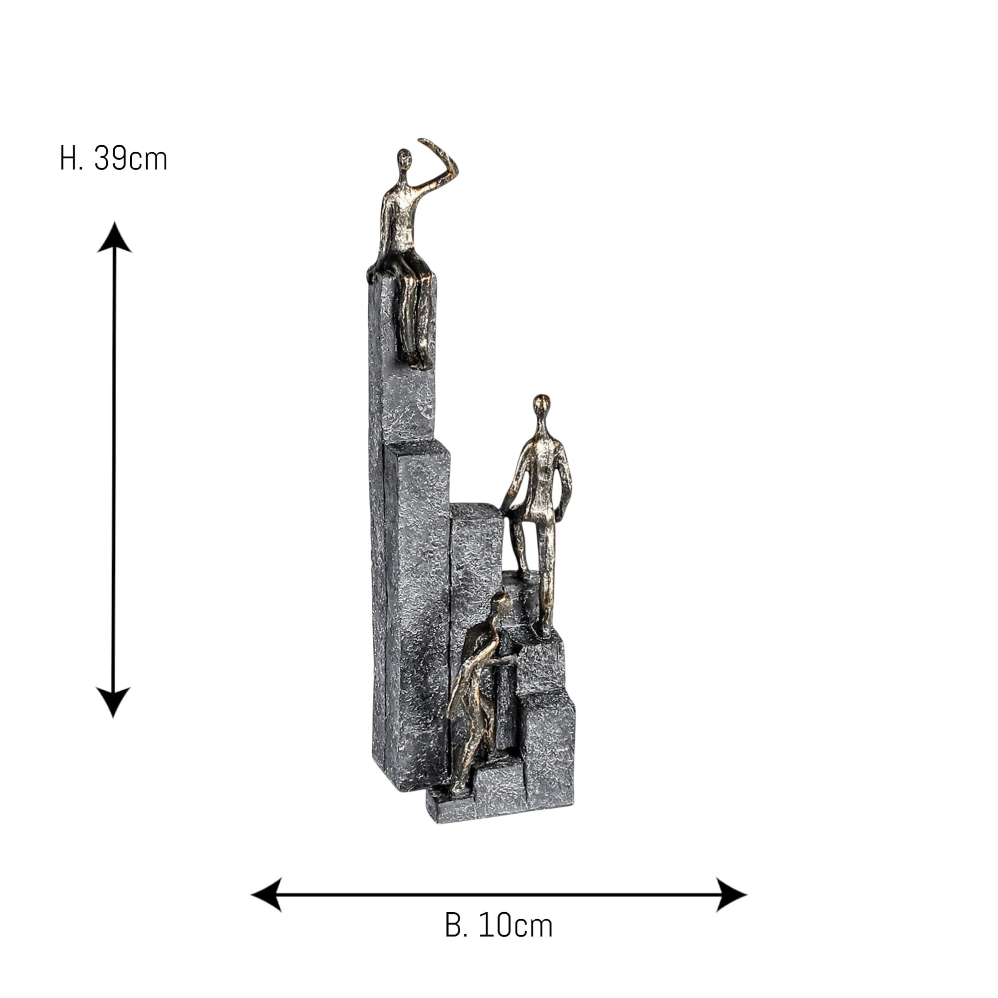 Casablanca – Climbing – Scultura – Polio Bronzo – (altezza x larghezza x profondità) 39 x 10 x 11 cm