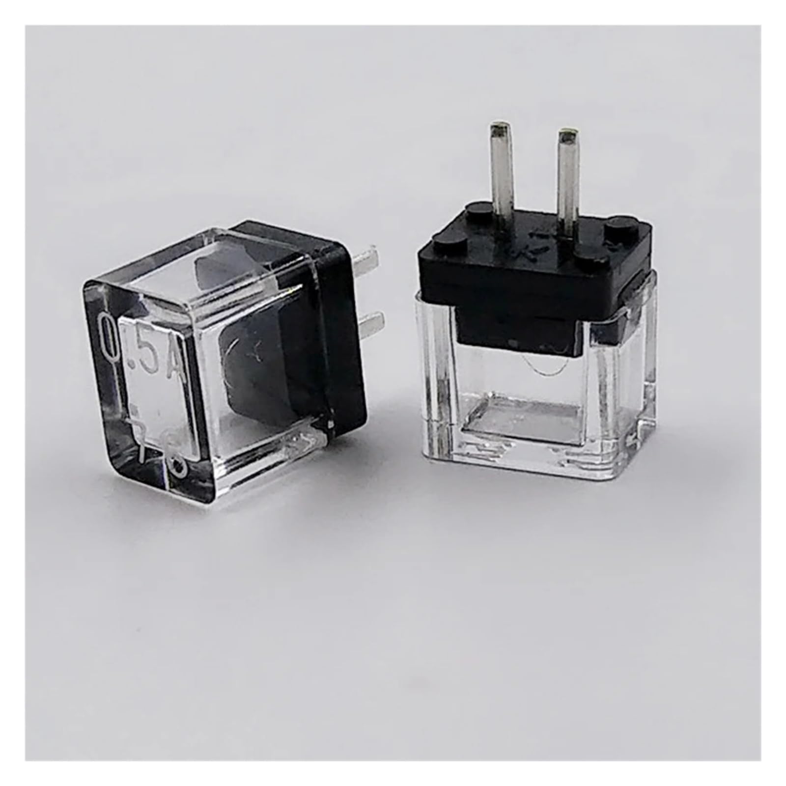 2 fusibili DM05 da 0,5 A, A03B-0815-K002