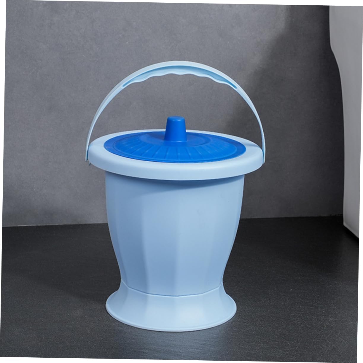 FOMIYES Chamber Pot Portable Urinal Adult Travel Toilet Lid Lightweight for Outdoor Use Easy to Wash