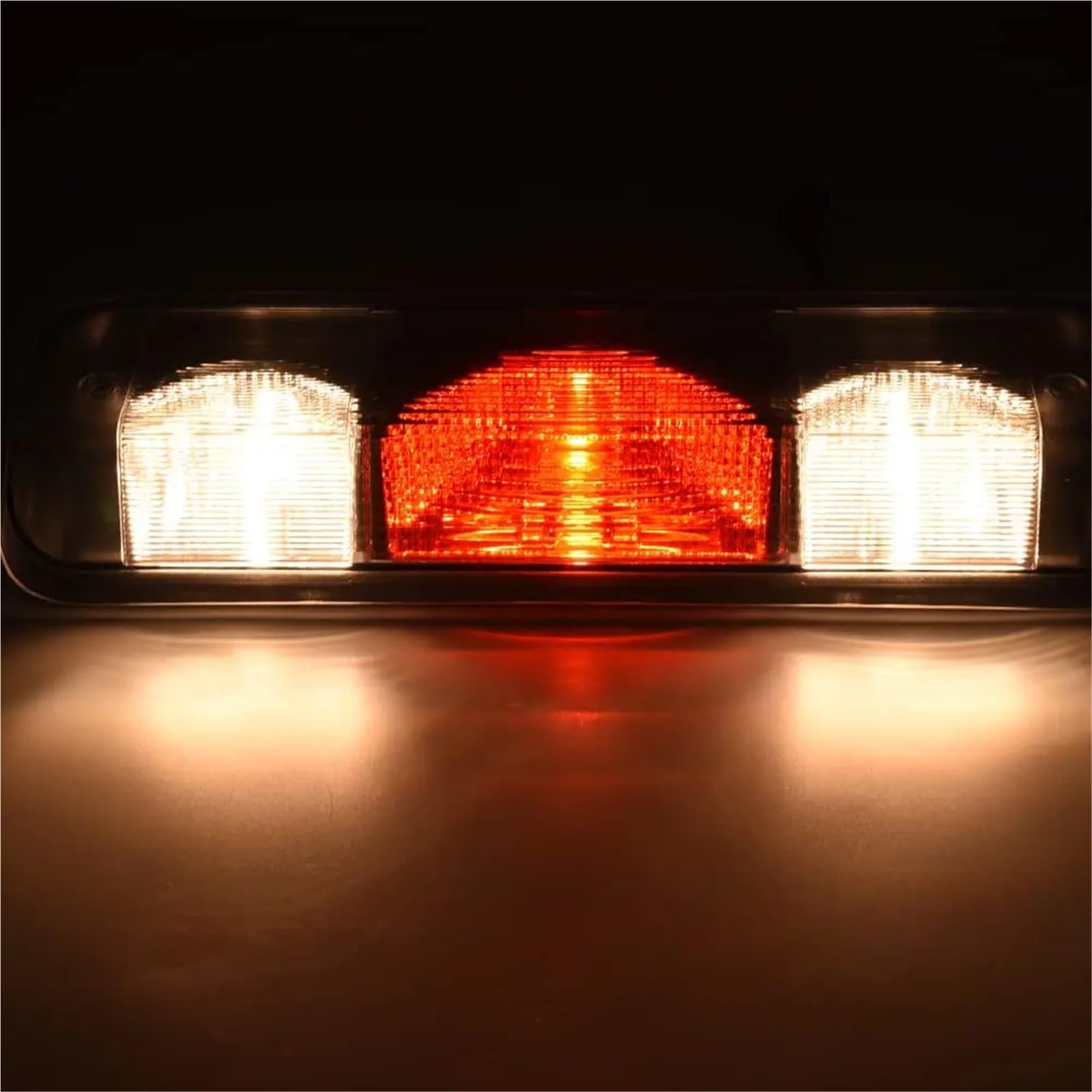 Do Ford F150 2004-2008 Wysokie mocowanie Środkowy tylny dach Trzecie światło ładunku Światło parkingowe Halogenowe Achterremlichten LED derde remlicht voor auto