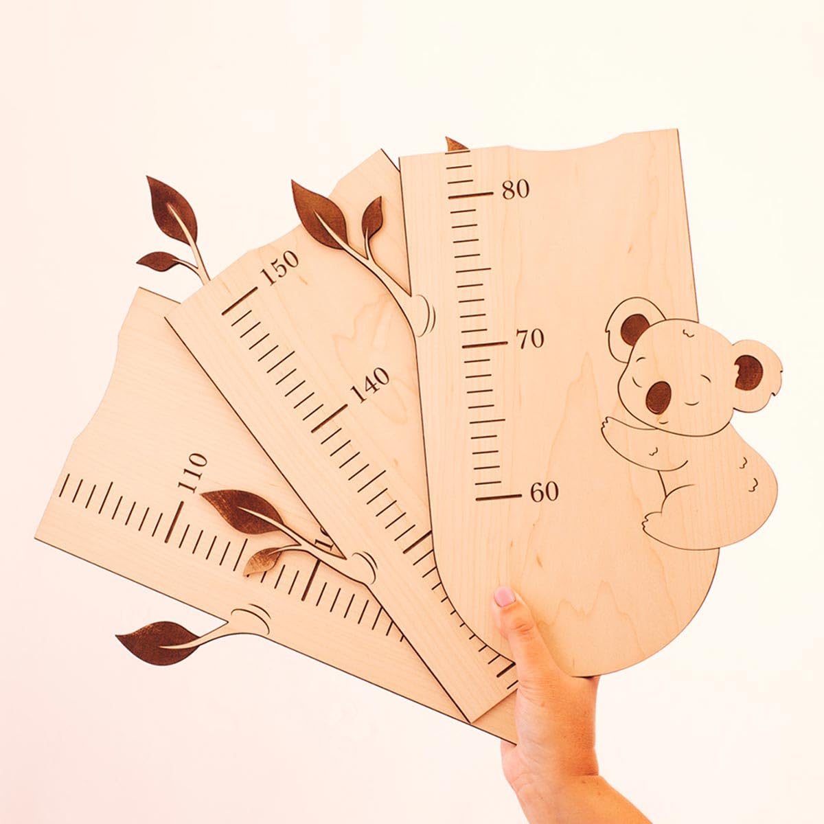 Medidor Koala Infantil Personalizado – Medidor Infantil Pared Madera con Nombre – Regla de Crecimiento para Bebés y Niños – Decoración Habitación Infantil Montessori