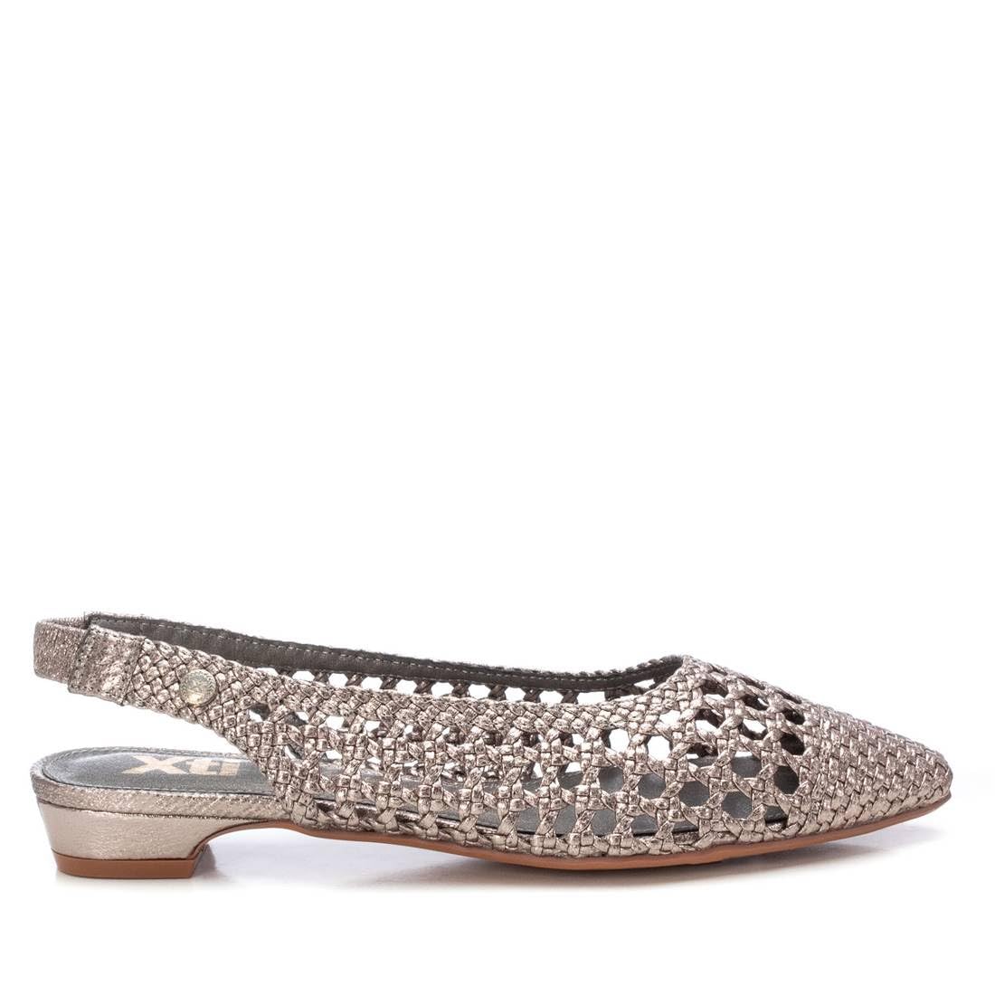XTI - Zapato Mujer Plomo - Calzado Cómodo y Versátil - Moda Casual - Modelo 14378502 (Talla 36)
